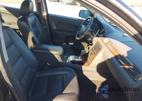 2005 Ford Five Hundred Limited z USA, uszkodzony, nr VIN 1FAFP28145G188976